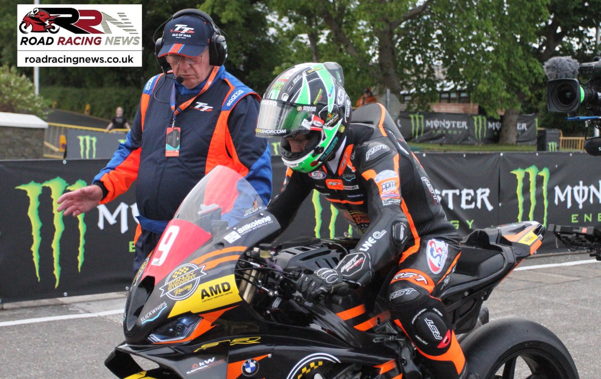 StevieRRN's tweet photo. Visualising what's ahead of him, Michael Browne, #TT, #IOMTT, #TT25 https://t.co/dpeGrMN573
