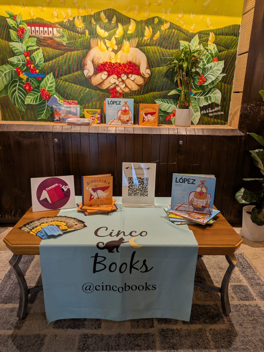 Este sábado en #CuentosEnMacondo los peques la pasaron increíble con emotivas historias , bailes y creando arte y recuerditos para papá ✂️📖
Cada mes una nueva experiencia de literatura, juego y creatividad:
📍 2º sábado en Macondo Coral Gables
📍 Último sábado en Macondo Kendall