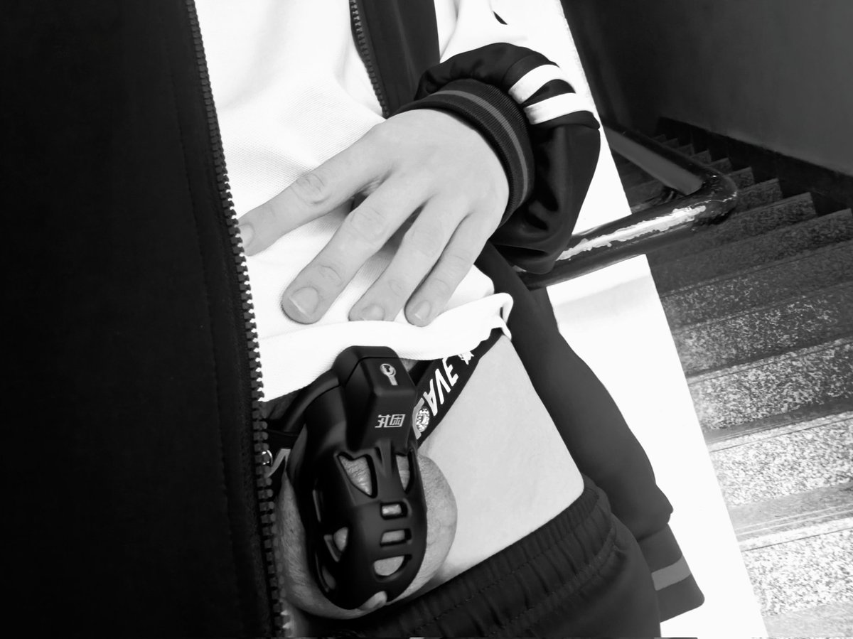 anaike的戴🔒挑战
嗯，在锁期主人给打开的时候偷偷排精然后被主人发现了（）所以现在让交给你们（）大家手下留情TT

关注➕12h
点赞➕6h
评论➕3h
转发➕1h

截止时间：6.19 下午3：00
当前关注者：306
os:后面应该还会更新点别的啥的（）🥺大家放过我好吗