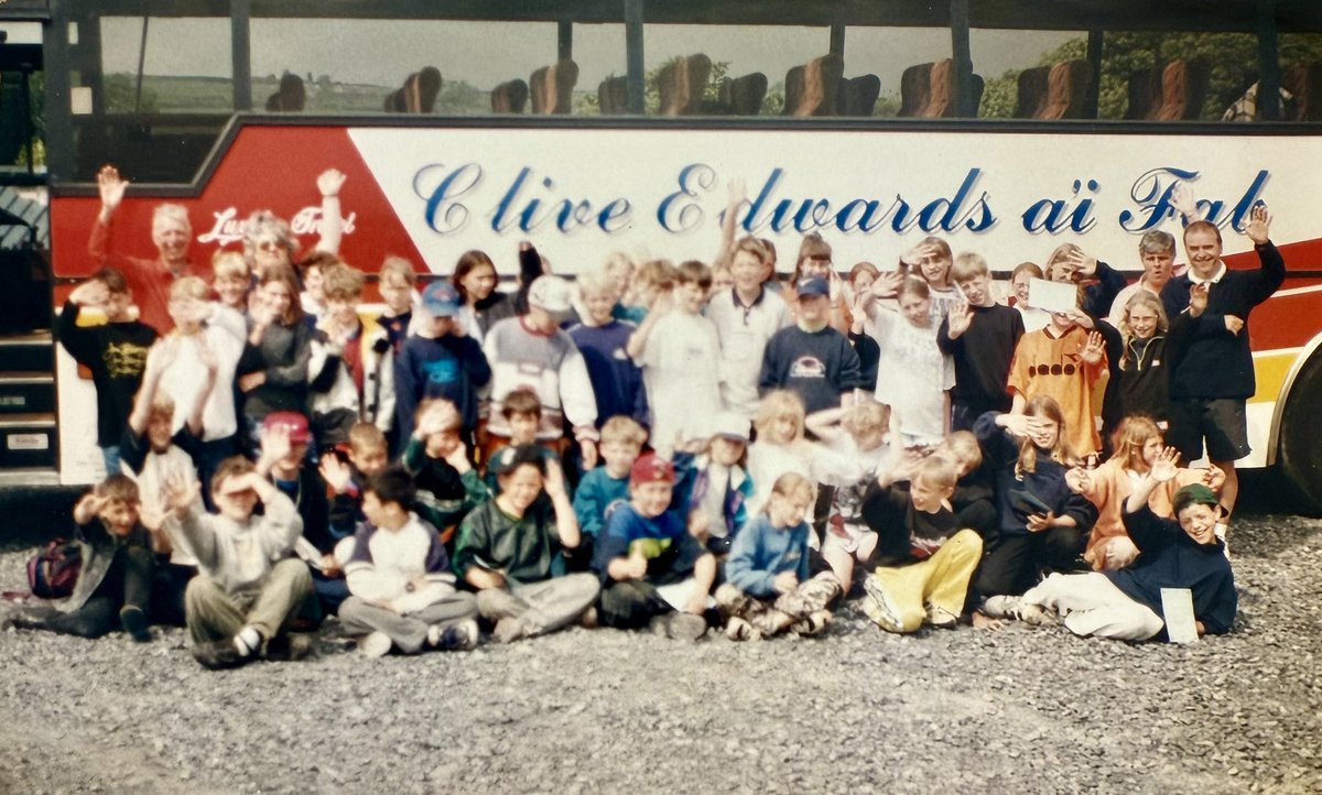 Morfa Bay Adventure tweet media