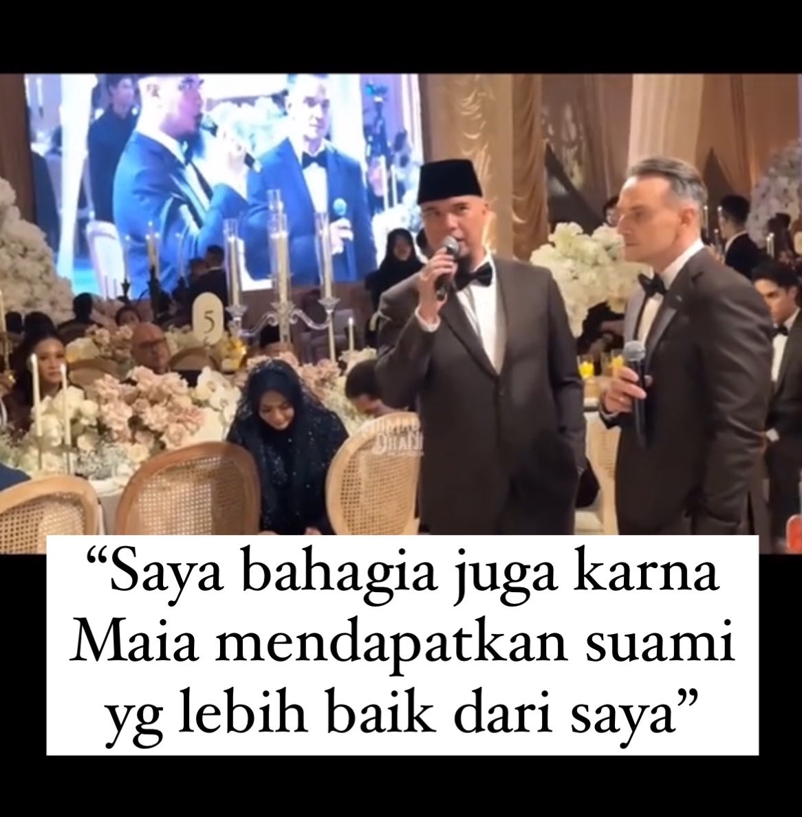 whoopziiy's tweet photo. ngomong begini pas nikahan Al maksudnya apa njirr😭 Alyssa aja sampe kaget

tapi akhirnya dia ngakuin juga kekalahannya di depan umum😂 https://t.co/Goys7J6guw