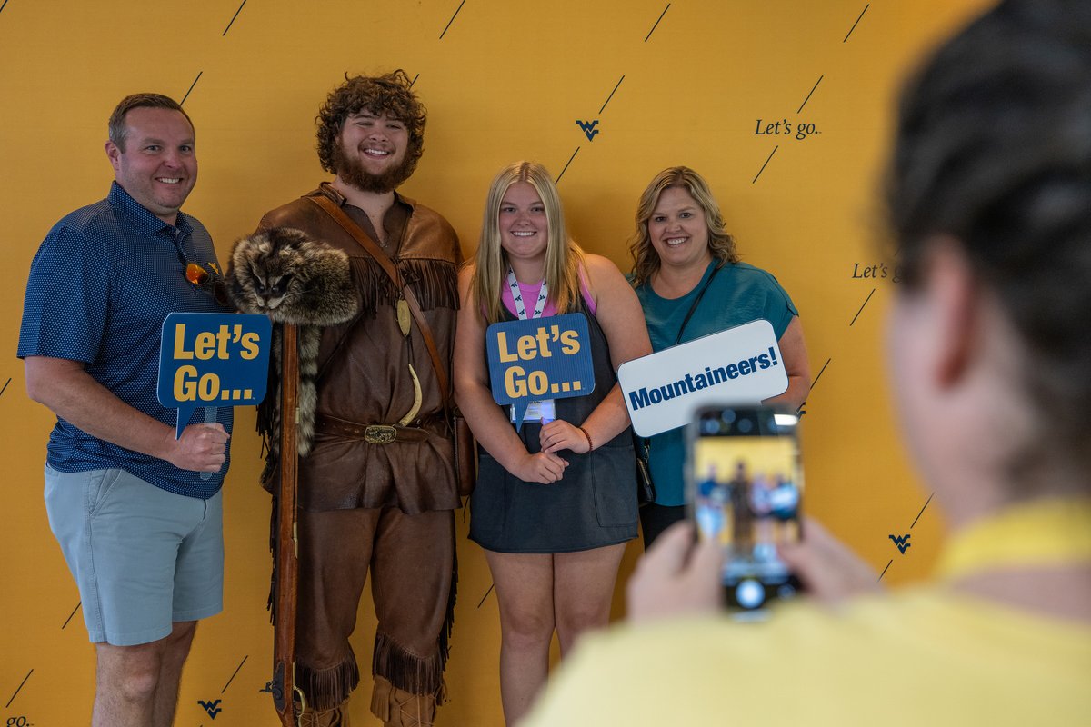 Happy National Mascot Day to the best! 💪 <a href="/WVUMascot/">Cade Kincaid, 71st Mountaineer</a>