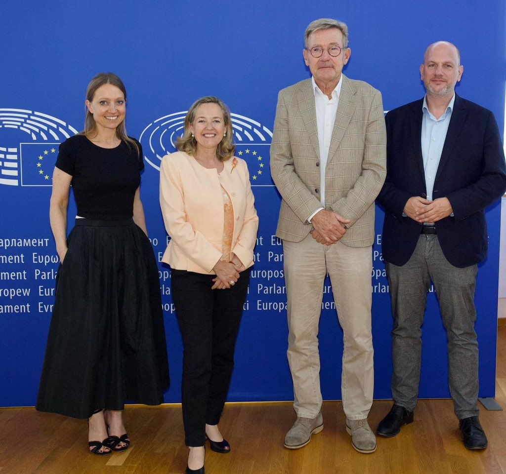 Nadia Calviño (@nadiacalvino) on Twitter photo Very good meeting with the chairs of the three 🇪🇺 Parliament committees
<a href="/EP_Economics/">ECON Committee Press</a> <a href="/AuroreLalucq/">Aurore Lalucq 🇪🇺</a> <a href="/EP_Budgets/">BUDG Committee Press</a> <a href="/jvanovertveldt/">Johan Van Overtveldt</a>
<a href="/EP_BudgControl/">CONT Committee Press</a> <a href="/NiclasHerbst/">Niclas Herbst</a>.
We are working together for a strong, competitive European economy that brings prosperity & security throughout the EU. Very good meeting with the chairs of the three 🇪🇺 Parliament committees
<a href="/EP_Economics/">ECON Committee Press</a> <a href="/AuroreLalucq/">Aurore Lalucq 🇪🇺</a> <a href="/EP_Budgets/">BUDG Committee Press</a> <a href="/jvanovertveldt/">Johan Van Overtveldt</a>
<a href="/EP_BudgControl/">CONT Committee Press</a> <a href="/NiclasHerbst/">Niclas Herbst</a>.
We are working together for a strong, competitive European economy that brings prosperity & security throughout the EU.