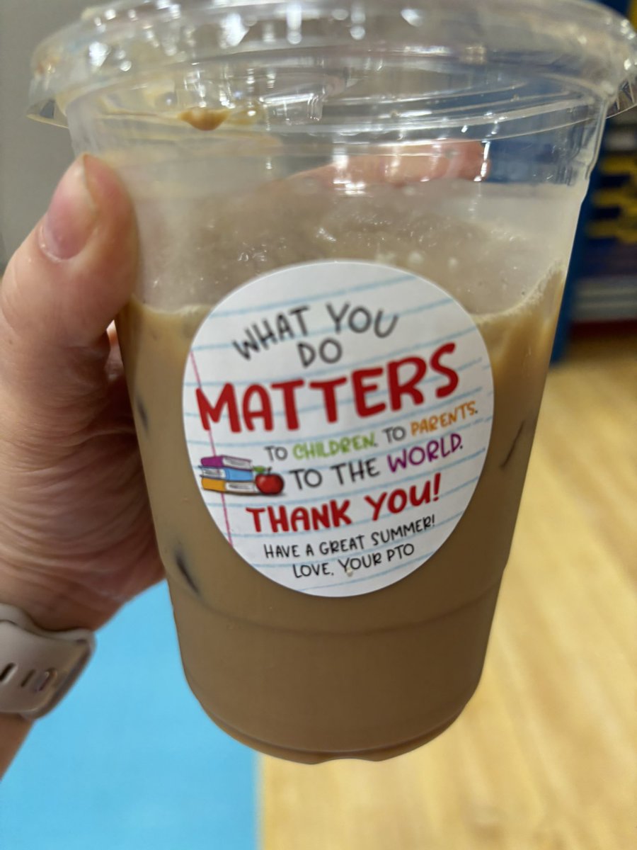 Kari Rowe tweet media