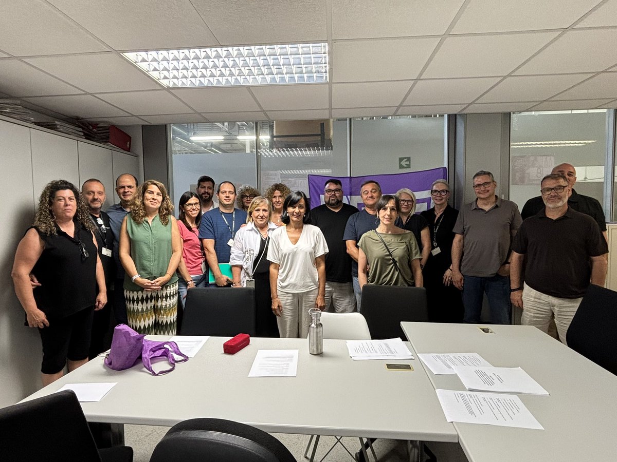 Empresa i treballadores compromeses contra la LGTBIfòbia! 🏳️‍🌈 Hem signat un protocol amb l'empresa Pronovias que així ho recull.