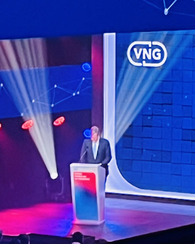 Vandaag en morgen staan wij samen met o.a. #DierVizier op het #VNGcongres. Met o.a. voorbeeldcontracten hoe je dierenwelzijn regelt met je lokale organisaties, de #Wegwijzer Wet- en Regelgeving #Dierenwelzijn. 
#samenvoordieren #dierenambulance <a href="/VNGemeenten/">VNG</a> <a href="/vng_magazine/">VNG Magazine</a>