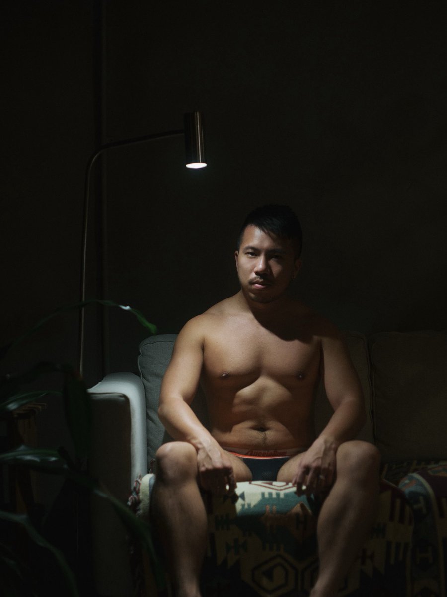 📷 <a href="/lattefotos/">宇宙拿鐵</a> 

#人像攝影 #男性寫真 #男體攝影 #manportrait #宇宙拿鐵