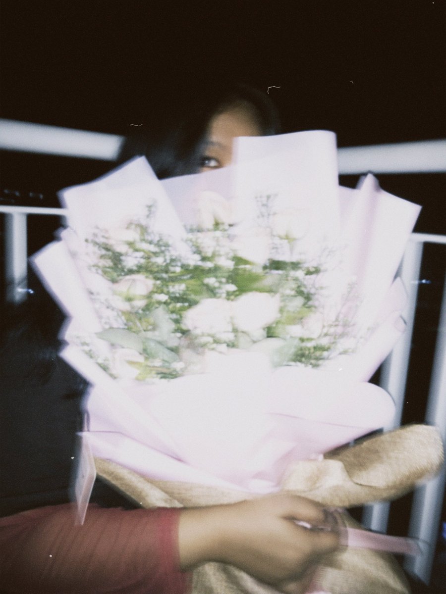 bielbams's tweet photo. As long as you know how much I love you, that’s all that matters. 

Happy Monthsary, Lovey! 💗 @choigiwaa https://t.co/QYsvCL5z5z