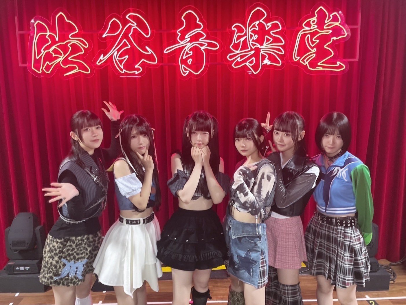 人気の雑貨がズラリ！ 叶りさ X / (@RISA_KMITC) ワンマン clubasia 6.25 @ アイドル