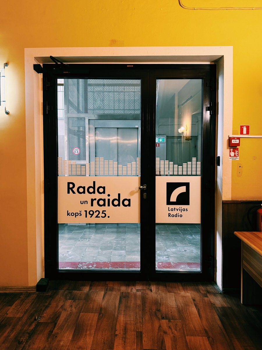 Šodien viesojos @gimenes_studija <a href="/LatvijasRadio1/">Latvijas Radio 1</a> Pārstāvēju īpašo vajadzību bērnu vecākus sarunā "Vasaras brīvlaika izaicinājumi īpašo bērnu ģimenēm". Paldies par sarunu un jautājuma aktualizēšanu!