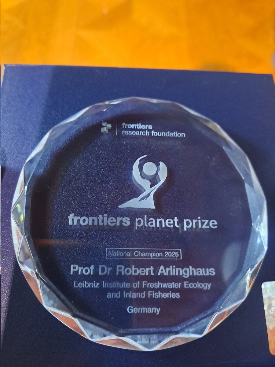 RArlinghausFish's tweet image. Frontiers Planet Prize (National level) for our work ecosystem based recreational fisheries in lakes handed over today by @jrockstrom. What a day. Thank you to all involved. This is your award.
