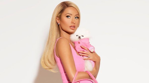 Paris Hilton’s $10,000 LED mask? Free.

Vogue’s “miracle cream”? Free.

VIP medical access once reserved for celebrities—now available to you.

Science finally leveled the playing field 🧵