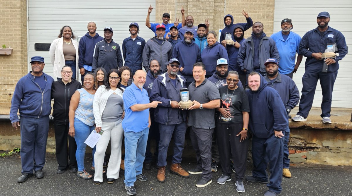 PhillyH2O's tweet image. Plan ahead! Our offices will be closed in observance of the Juneteenth holiday on Thursday, June 19. Remember that water emergencies should be reported by calling 215-685-6300.