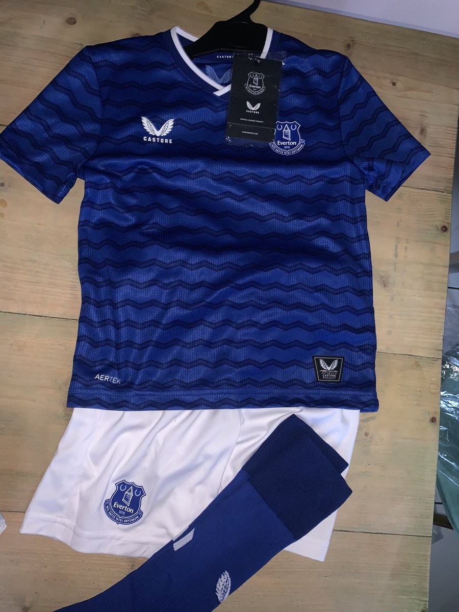 Blue socks 🧦.. 

*cries in scouse* 😢