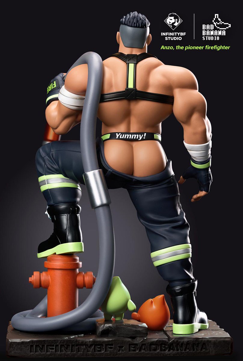 StoreTossatossa's tweet photo. New arrival 🔥🔥🔥

Naughty Banana x Infinite Boyfriend
Character: Anzo, The Reverse Vanguard

Pre order please refer:
https://t.co/ednRjQYvWK https://t.co/MjD3EMJnrQ