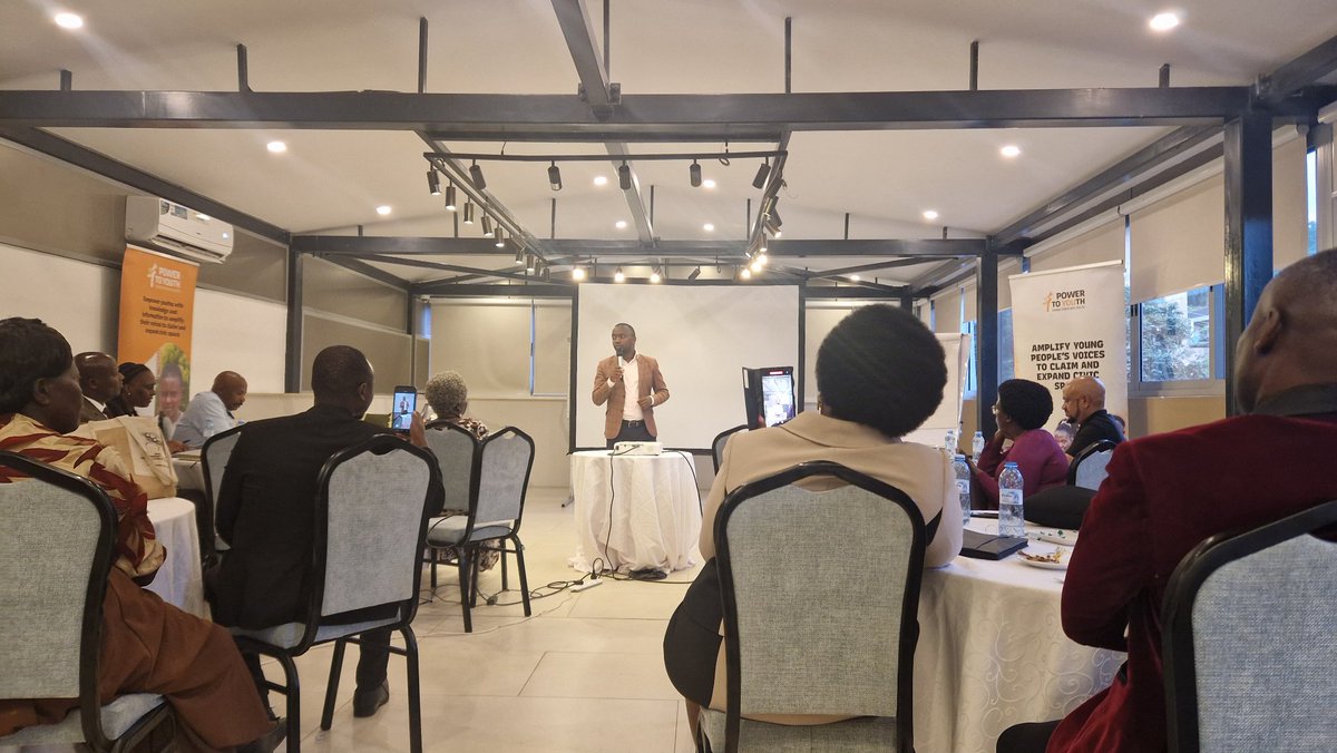 rahma_cosmic's tweet photo. Honored to have participated in the East African Community workshop on the Elimination of FGM Bill in Kampala 🇺🇬. Grateful to @OrchidProject &amp;  #TheGirlGeneration for supporting young advocates in this vital movement to end #FGM. #YouthVoices #EndFGM #EACFGMBil @eassigender https://t.co/SUtqsFW6tb