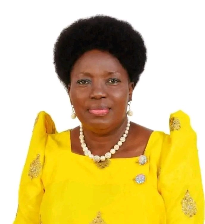 Mpaka omu CEC  Team Mama <a href="/RebeccaKadagaUG/">Rebecca Alitwala Kadaga</a>