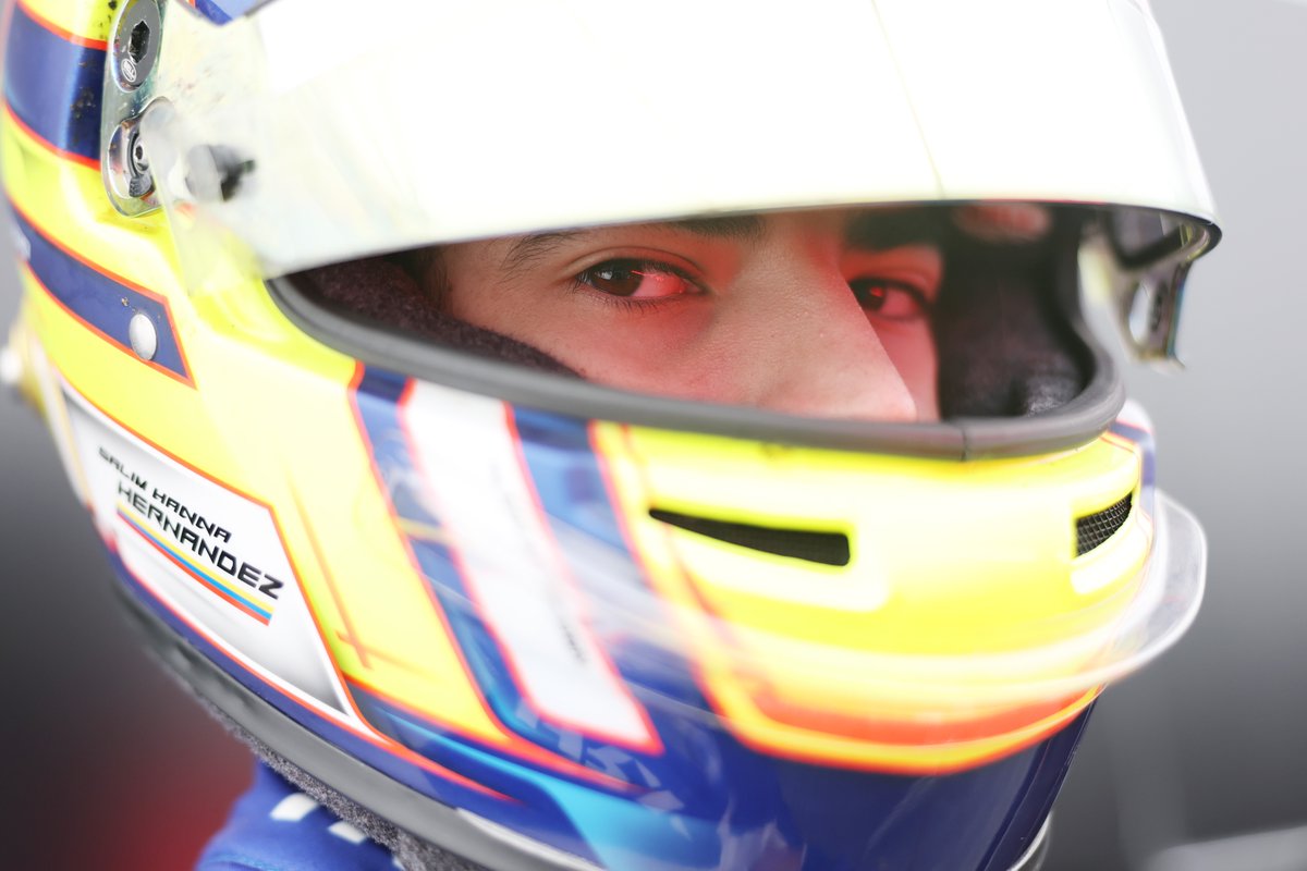 BritishF4's tweet image. The first ever Colombian driver to race in #BritishF4 🙌🇨🇴

Great to have Salim Hanna on the grid at Thruxton - and what an impression he made with a debut victory! 🔥

See you again soon 👋
