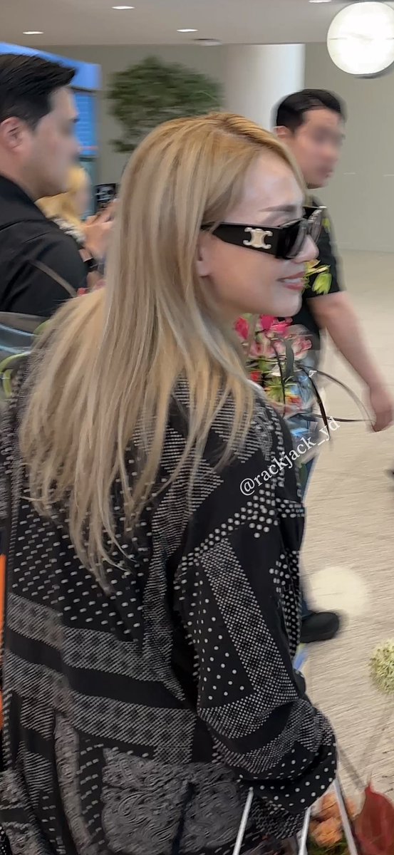 언•니

#CL
20250603