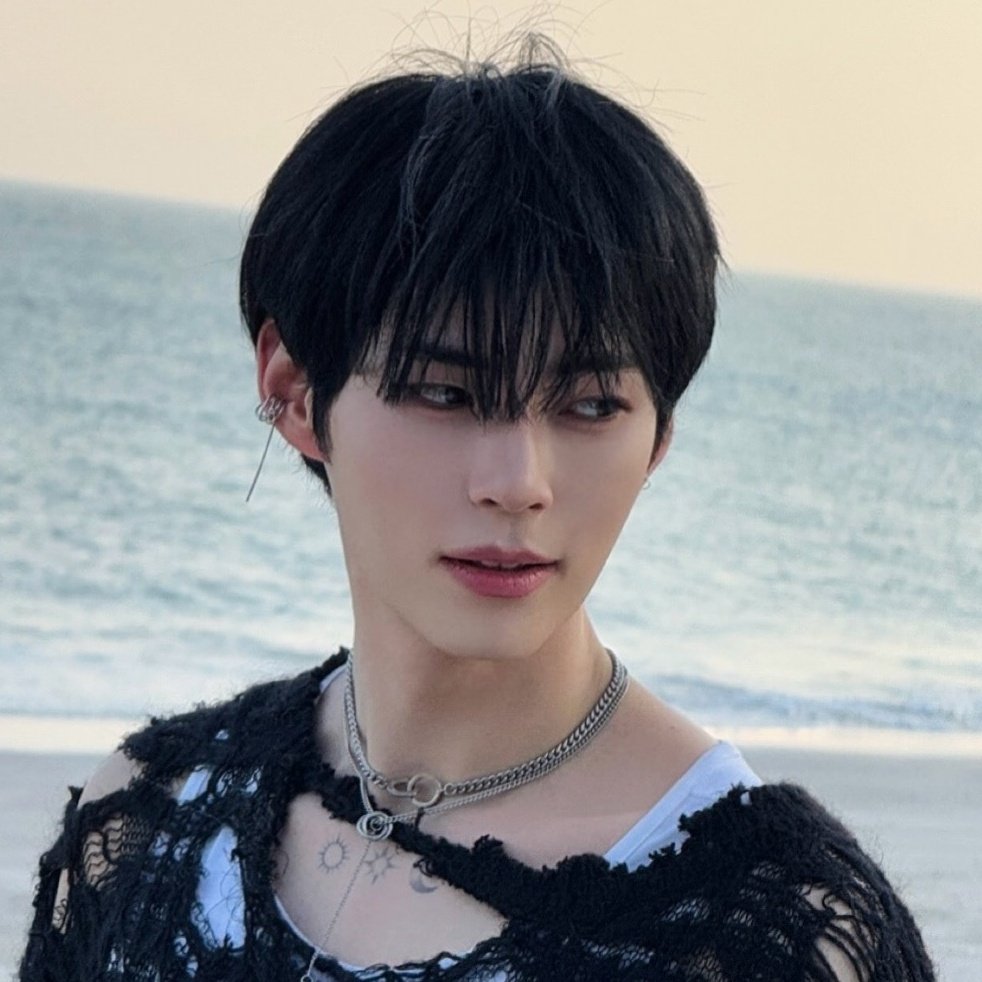 myhamkittyboy's tweet photo. 나는 진짜로 일자턱콤이 있음 구라아님 https://t.co/EZMc9kyHfy