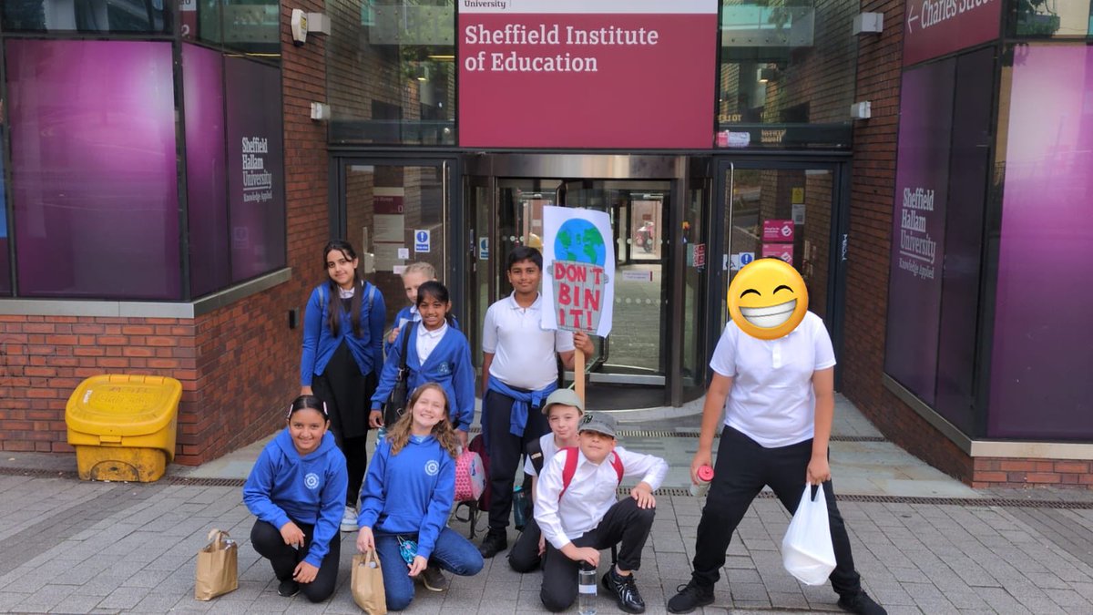 Broom Valley Community School tweet media