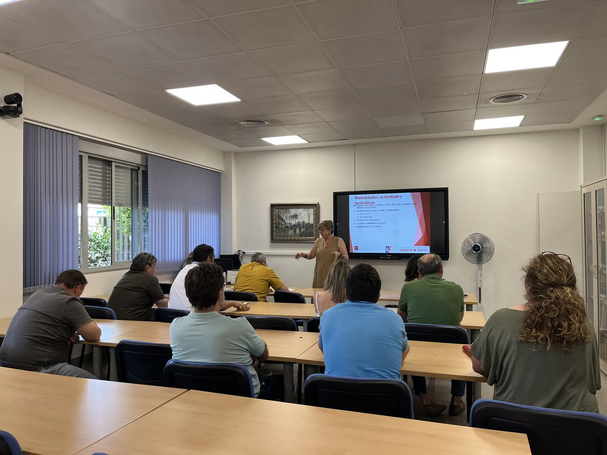 Verónica Santamaría (@verosantamaria_) on Twitter photo Jornada de encuentro dentro del Programa #Mentoractúa en @CTIF_MadridOeste con los compañeros del <a href="/CFIE_Avila/">CFIE_Avila</a> de la mano de nuestra Directora <a href="/casamamc/">Carmen Ribagorda</a>
Compartiendo experiencias y buenas prácticas. Aprendiendo y mejorando en equipo
#IF_CMadrid #InnovaCyL #formacion #innovacion Jornada de encuentro dentro del Programa #Mentoractúa en @CTIF_MadridOeste con los compañeros del <a href="/CFIE_Avila/">CFIE_Avila</a> de la mano de nuestra Directora <a href="/casamamc/">Carmen Ribagorda</a>
Compartiendo experiencias y buenas prácticas. Aprendiendo y mejorando en equipo
#IF_CMadrid #InnovaCyL #formacion #innovacion