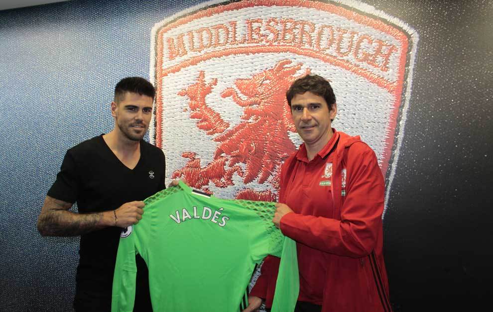 Víctor Valdés (34) (free) - Manchester United to Middlesbrough (2016)
