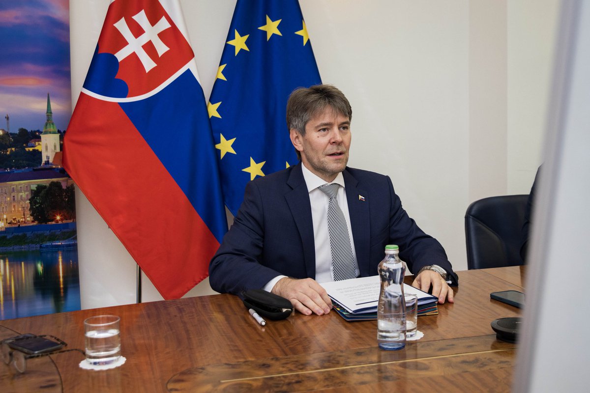 MarekEstok_SK's tweet image. Diplomacy must prevail. At today informal #EUForeignMinisters mtg on military escalation btw Israel &amp;amp; Iran I stressed urgent need to deescalate&amp;amp;prevent wider regional conflict. Iran mustn’t acquire nuclear weapons: serious threat to global security&amp;amp;energy security. #EUUnity