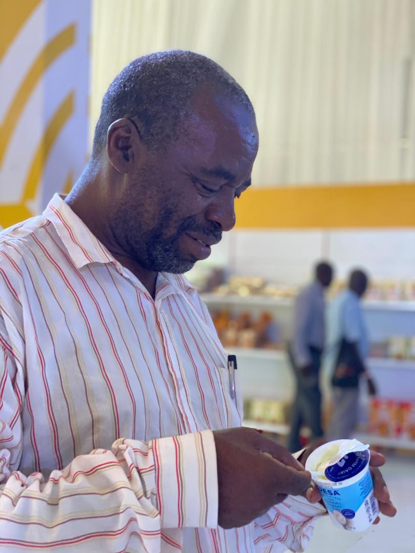 Happening now at National Science Week 2025 at Kololo Independence Grounds! Join us and enjoy JESA Lactose Free products. You will sample JESA Lactose Free Milk, Yoghurt, and JESA Jus! 🥰

#InnovationToMarket #NSW2025 #JESAStartYourAdventure #JESALactoseFreeProduct