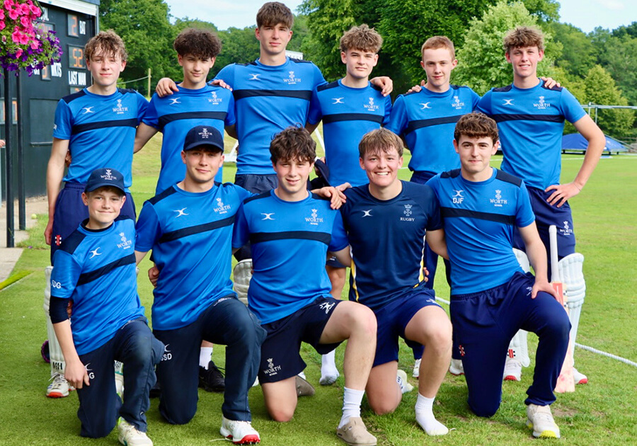 Our 1st XI cricketers are pictured before last week’s Langdale Division Two Cup final. For a gallery of pictures from the game and news of a second cup final for Worth click here: tinyurl.com/yc75pzd8
#cricket #cupfinal