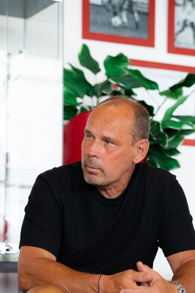 ACAjaccio's tweet photo. 𝐋'𝐀𝐂𝐀 𝐦𝐞𝐢𝐥𝐥𝐞𝐮𝐫 𝐜𝐞𝐧𝐭𝐫𝐞 𝐝𝐞 𝐟𝐨𝐫𝐦𝐚𝐭𝐢𝐨𝐧 𝐝𝐞 𝐋𝐢𝐠𝐮𝐞 𝟐

Chaque année, la Fédération Française de Football évaluent l’efficacité des centres de formation ⚽️

Notre formation se place au 8ème rang parmi les 34 clubs professionnels et premier des clubs de Ligue 2. Une véritable récompense pour le travail réalisé au sein du club 🐻

🔗 https://t.co/fqkoCAUS4U