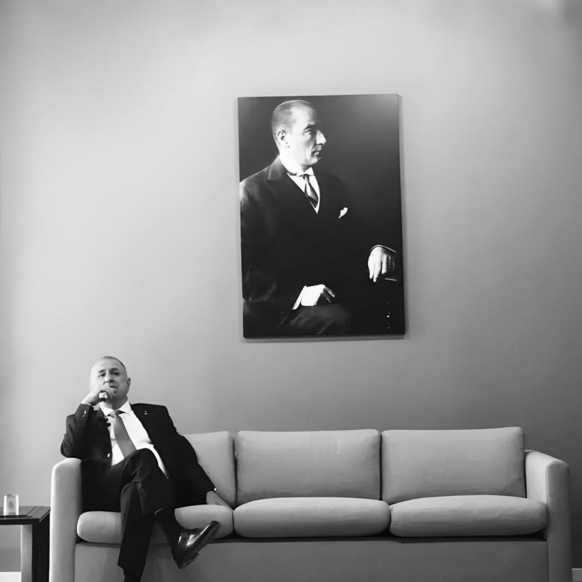 Geçmiş olsun Ümit Özdağ 🇹🇷
 #tahliye