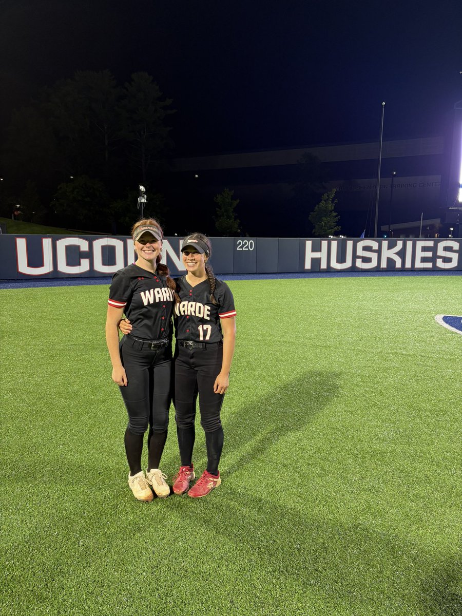 Fairfield Warde Softball tweet media