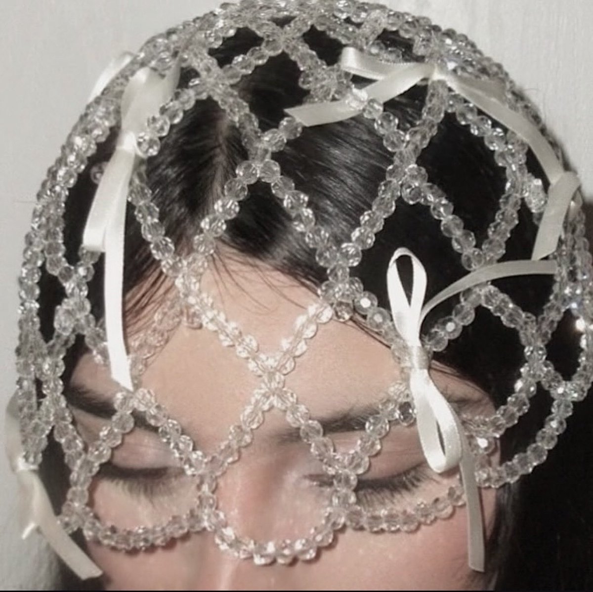 simone rocha headpiece details