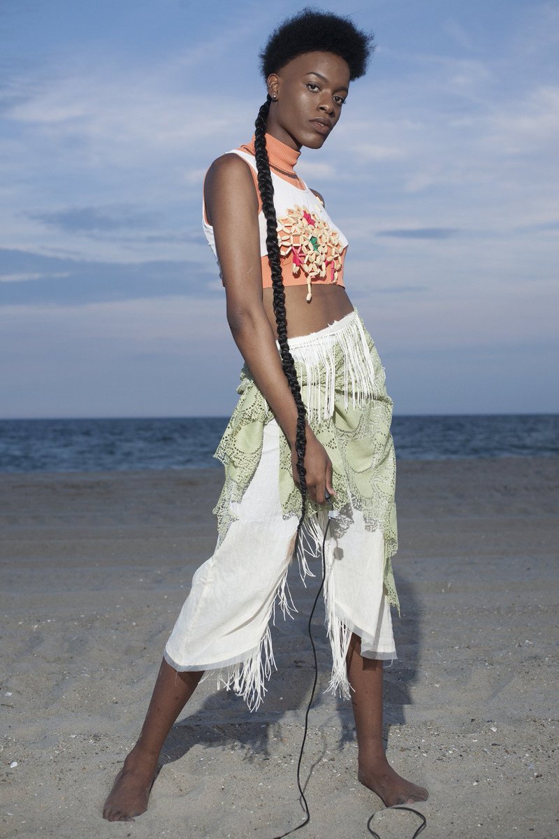 gogo graham: demona resort 16
aurel haize odogbo by serena jara