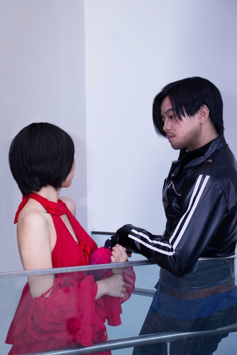 dv_inn25's tweet image. My boyfriend cosplay Leon Kennedy - Vendetta movie🤲
#leonkennedy #REBHFun
