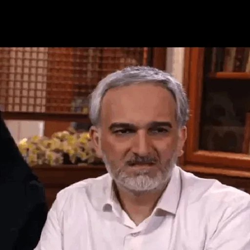 قیافه مجری بی بی سی :