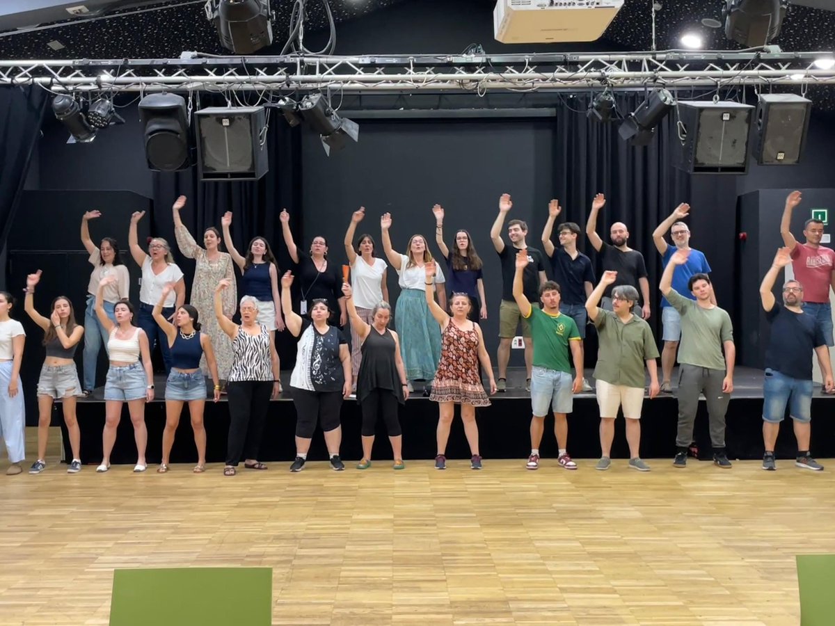 Serà una nit inoblidable!

🗓️ Dissabte 21
⏰ 21:00
📍 Plaça de Can Fabra
🎟️ Entrada gratuïta. 

#LaLíricaDeSantAndreu
#NitDeMusicals
#LaLírica20anys
#EMMSA