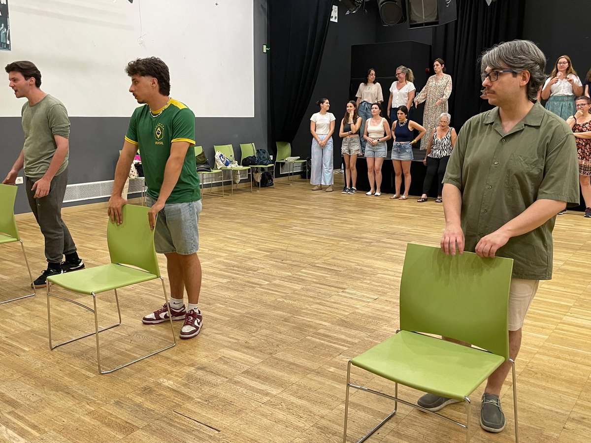 Acabant de pulir detalls per a la Nit de Musicals d’aquest proper dissabte. 

No et perdis aquesta cita tan especial amb els grans himnes del teatre musical, interpretats pel nostre cor i la música en directe a càrrec dels alumnes de l’Escola Municipal de Música de Sant Andreu!