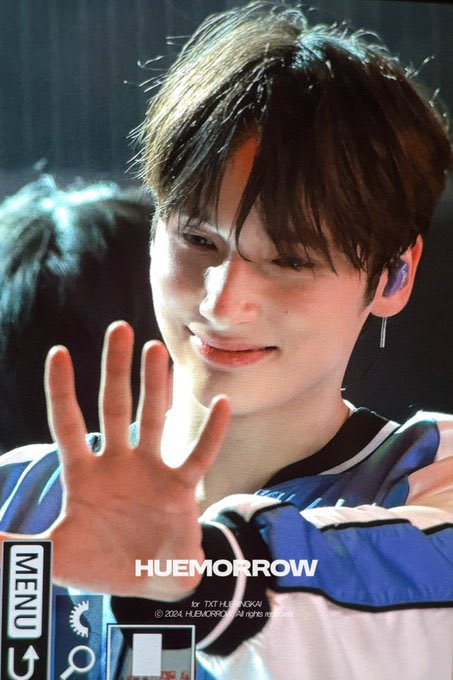 freshcaree's tweet photo. My sunshine my rockstar, my life saver,  i love you isnt enough to describe how much i love you dear Hueningkai, i wanna say thankyou for your existence😭 aduh monangis deh kalo nulis kata kata buat hueningkai, cinta banget pokonya.
#WaktuIndonesiaTXT #MomentOfTXT #HUENINGKAI https://t.co/qmONzBhQ7V