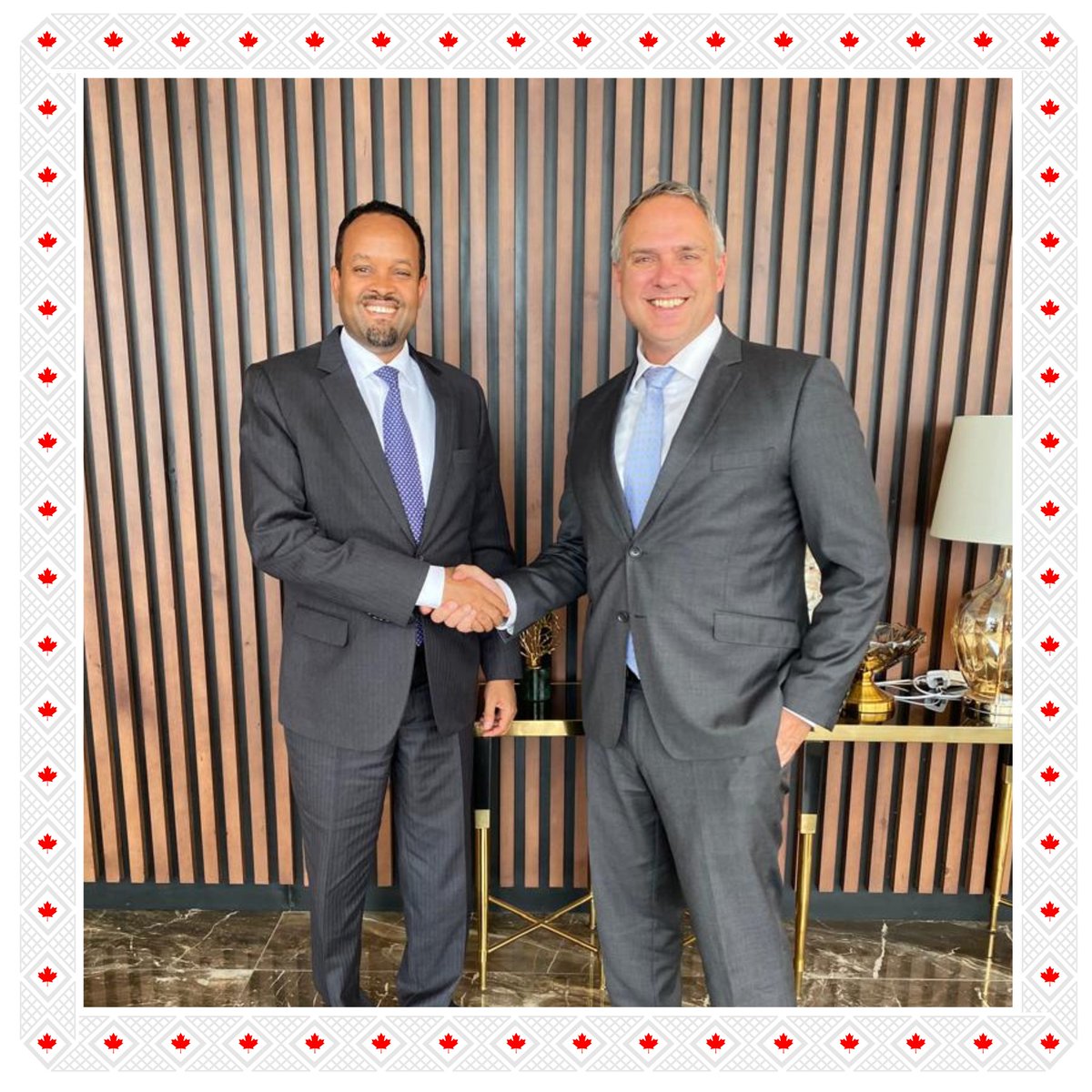 Alors que notre ambassadeur et cheffe de la coopération terminent leur tournée en Éthiopie, nous avons réfléchi aux millions d'Éthiopiens qui reçoivent un soutien grâce au Canada et aux possibilités d'approfondir la collaboration 🇨🇦🇪🇹 avec le ministre des Finances, M. Shide.
