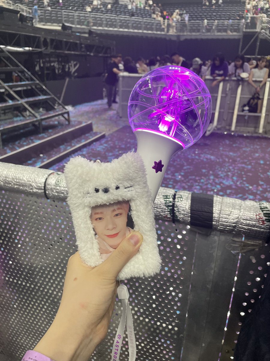 moon_ryutten's tweet photo. 6.8本国コン行ったの
めちゃめちゃ楽しかった戻りたい https://t.co/Vl21o5Znh5