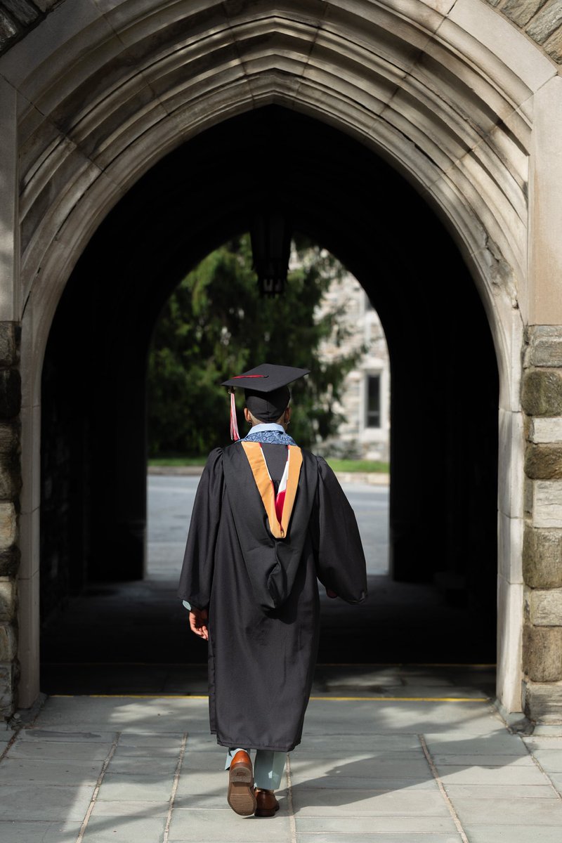 boemizzle's tweet photo. A Bachelor of Science in Business Administration holder with a Double Major in Business Intelligence and Analytics &amp; Artificial Intelligence in Business. Thank you God🙏🏽 https://t.co/WpzVzTnsss