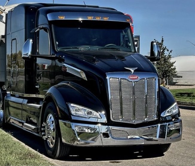 Truck Tuesday!!!😎🇺🇸⚡️
