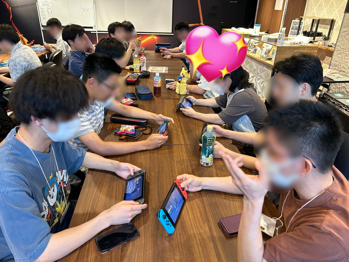offlinepokemon's tweet photo. 女性主催🌸初心者向け🔰
ポケモンSV Switch、ポケカ、ポケポケどれでもできます🥳

お値段お安くなりました！
3000円→2500円✨

7/12(土)第27回ポケモン交流会in秋葉原 
https://t.co/4ninpMUgen

#ポケモン　#ポケポケ　#Switch #ポケカ　#ポケモンSV #社会人サークル
#ポケモンオフ会 https://t.co/BeYka4us8F