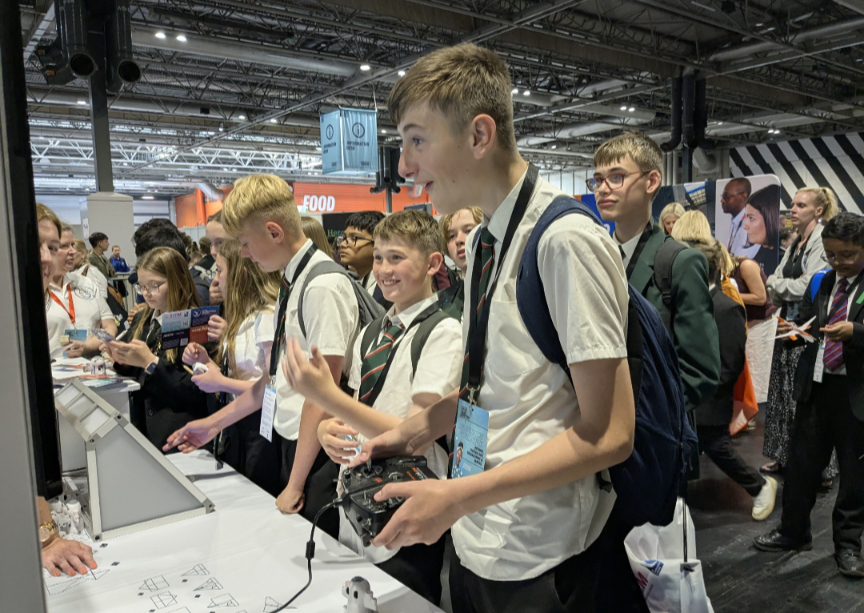 The Big Bang (@bigbangukstem) on Twitter photo Students are taking to the skies and practising their problem solving, creativity and teamwork skills with <a href="/easyJet/">easyJet</a> <a href="/AeroSociety/">Royal Aeronautical Society</a>, <a href="/NATS/">NATS</a>, <a href="/UK_CAA/">UK Civil Aviation Authority</a> at The #BigBangFair!
Young people are designing planes, testing out flight simulators and more. Students are taking to the skies and practising their problem solving, creativity and teamwork skills with <a href="/easyJet/">easyJet</a> <a href="/AeroSociety/">Royal Aeronautical Society</a>, <a href="/NATS/">NATS</a>, <a href="/UK_CAA/">UK Civil Aviation Authority</a> at The #BigBangFair!
Young people are designing planes, testing out flight simulators and more.