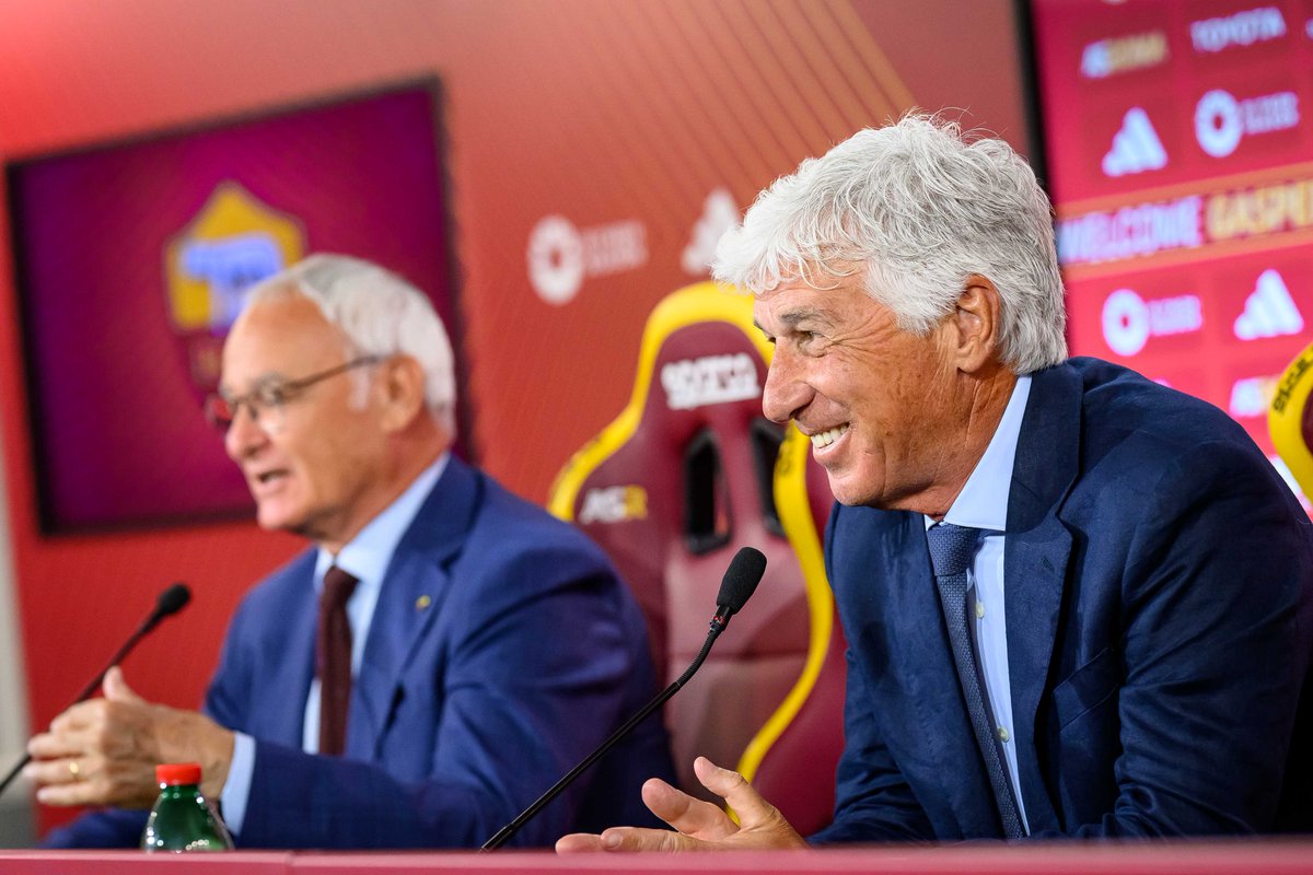 OfficialASRoma's tweet photo. 🎙️ La conferenza stampa di presentazione di mister Gian Piero Gasperini a Trigoria con la presenza al suo fianco di Claudio Ranieri  🟨 🟥

Qui le parole del tecnico 👉 https://t.co/zdXivXbOqQ

Cosa ha detto il Senior Advisor 👉 https://t.co/CO35tHe5zv

#ASRoma https://t.co/Cmfelj8Xwi