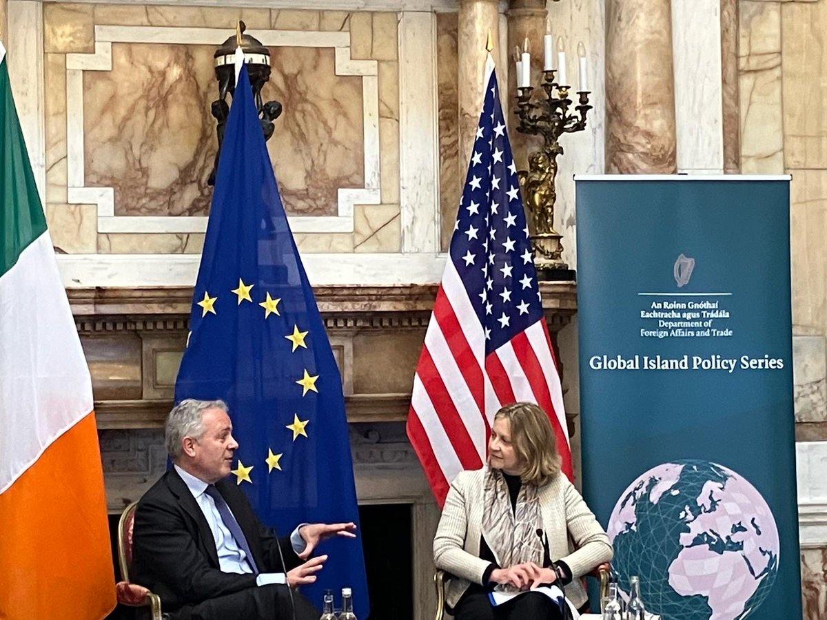 Sonja Hyland tweet media