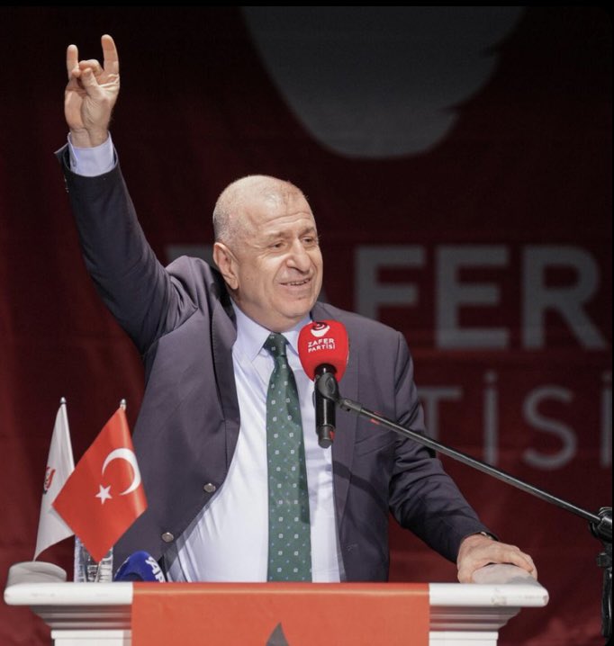 Kurt kisi geçirir ama yedigi ayazi unutmaz!! BABA TAHLİYE!!  #ÜmitÖzdagaÖzgürlük