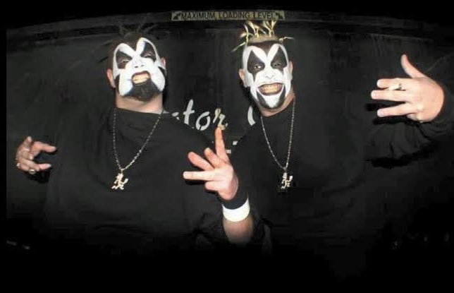 Majik Ninja Entertainment (@majikninjaent) on Twitter photo Twiztid Tuesday. Independents Day era!
Pick up your super limited Killer Coinz <a href="/TwiztidShop/">TwiztidShop</a> (mnestore.com) 😈 Twiztid Tuesday. Independents Day era!
Pick up your super limited Killer Coinz <a href="/TwiztidShop/">TwiztidShop</a> (mnestore.com) 😈